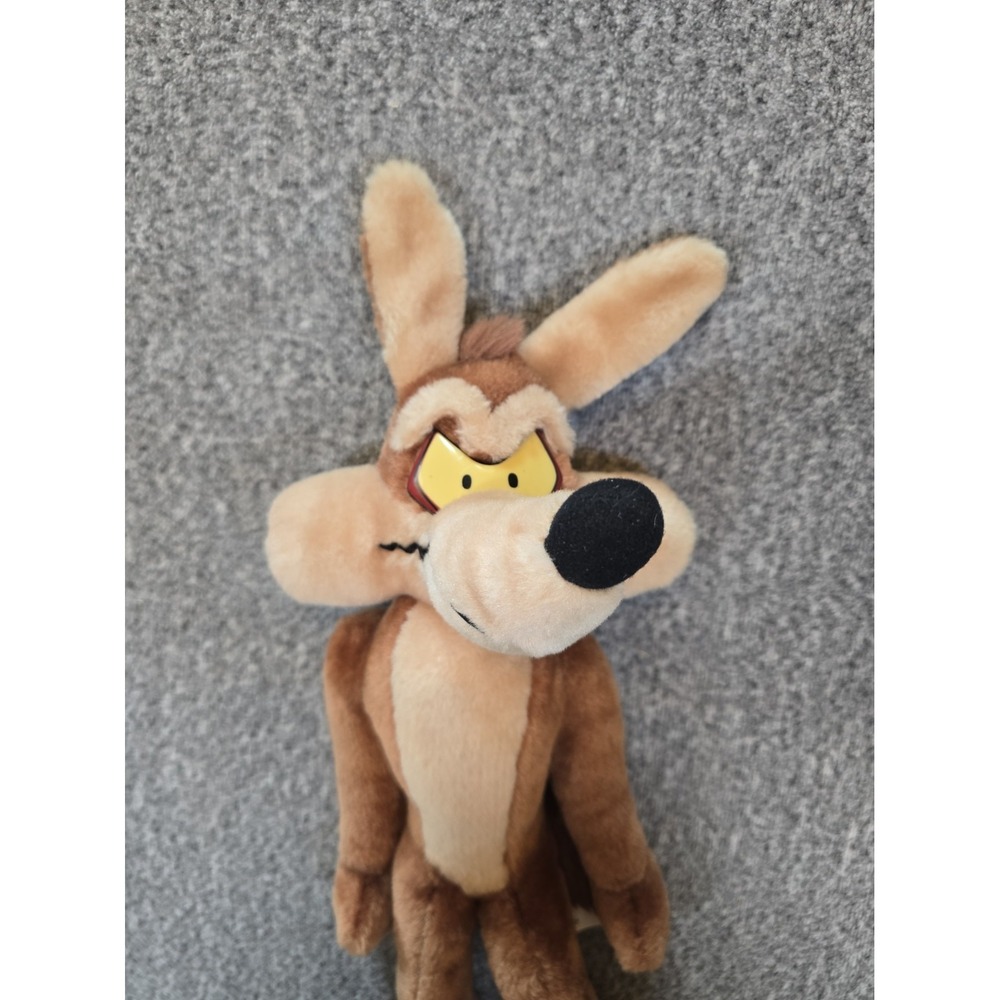 Vintage Ace Novelty Company Wile E Coyote 16 Inch Plush Bendable Ears 1997